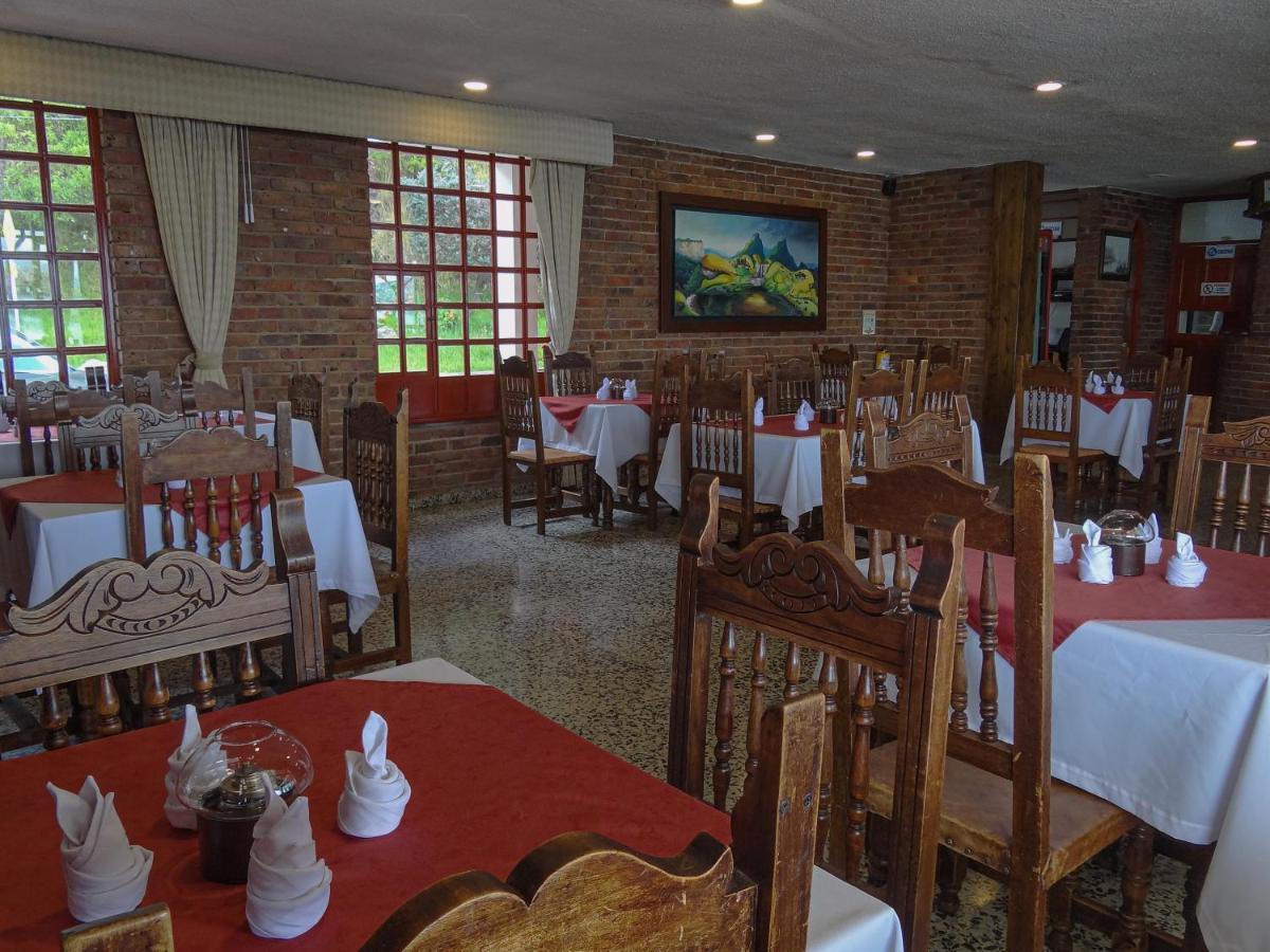 Hotel Refugio Santa Ines アキタニア エクステリア 写真