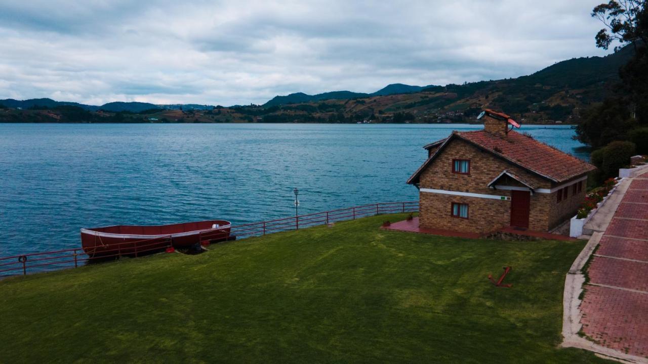 Hotel Refugio Santa Ines アキタニア エクステリア 写真